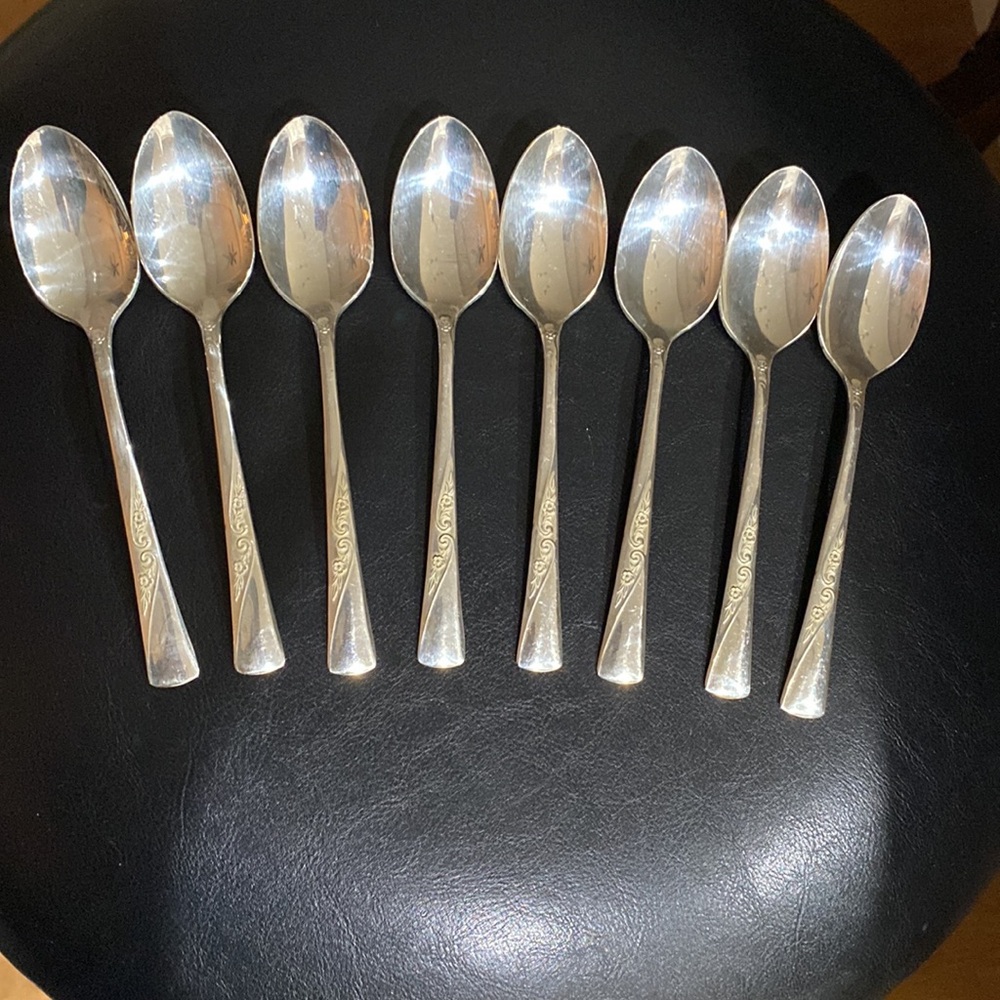 Vintage Silver Plated Revelation Dessert Spoons - Set of 8!